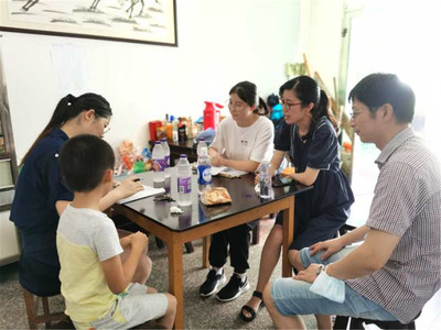 家校共育新探索 金山小學(xué)校長兩日走訪11%新生家庭，啟動(dòng)家庭教育咨詢服務(wù)